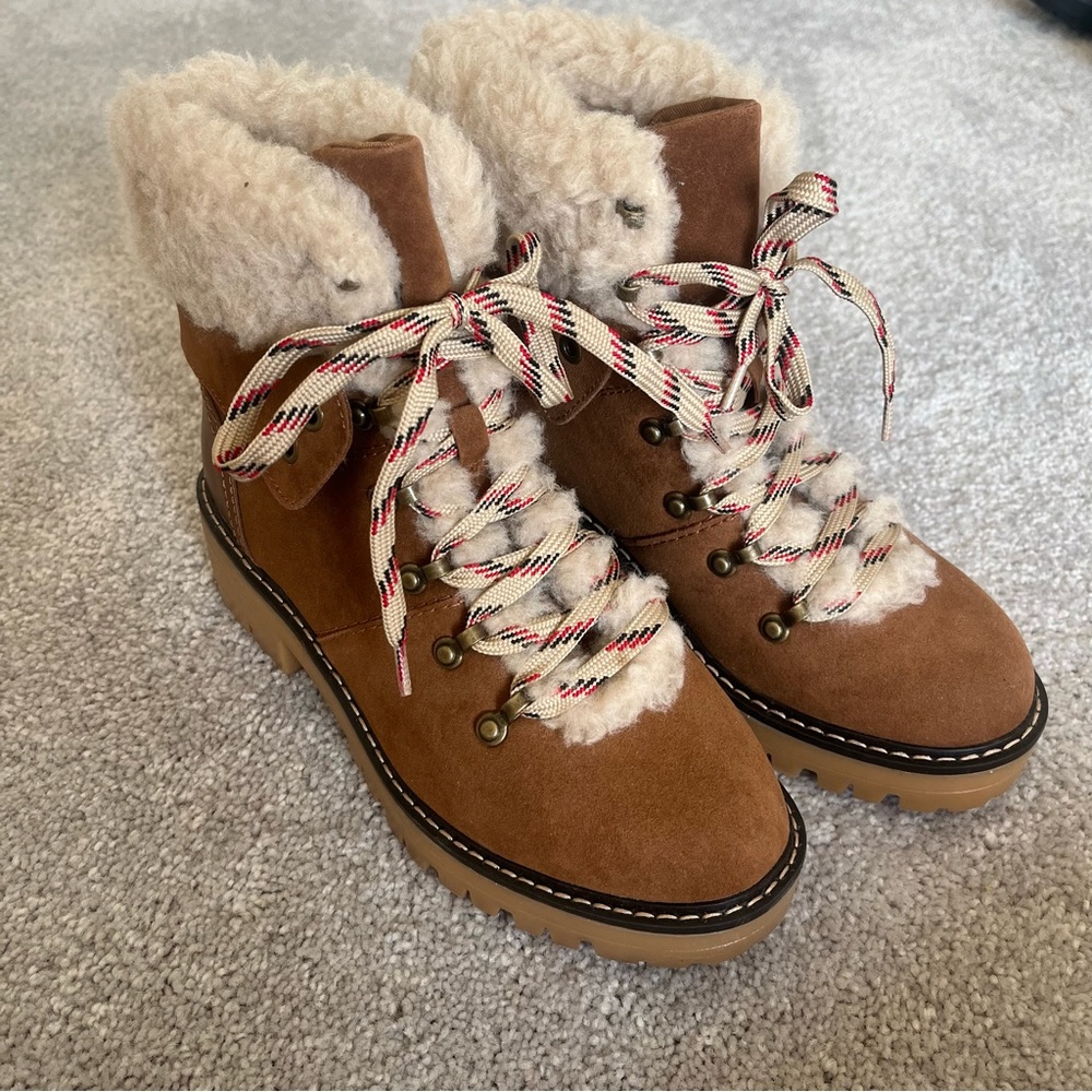Tan fur boots